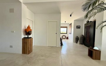 Property slide 27