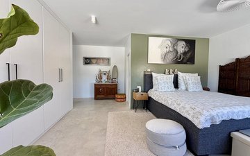 Property slide 40