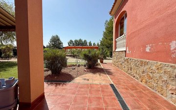 Property slide 14
