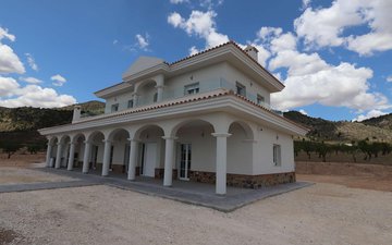 Property slide 32