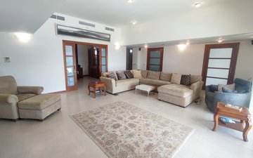 Property slide 4