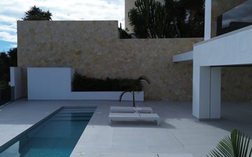Property slide 40
