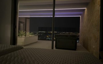 Property slide 42