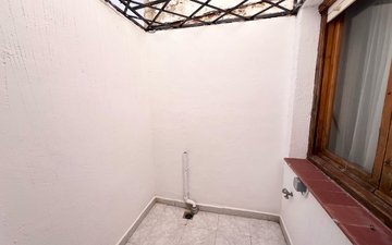 Property slide 14