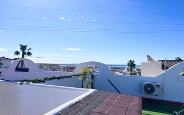Property slide 17