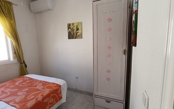 Property slide 16