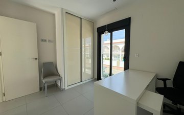 Property slide 10