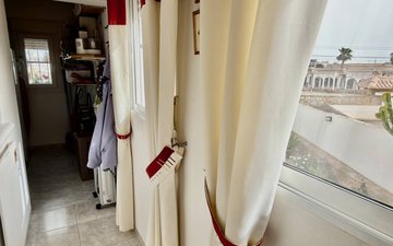 Property slide 18