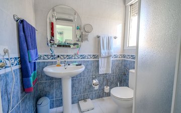 Property slide 16