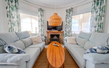 Property slide 17