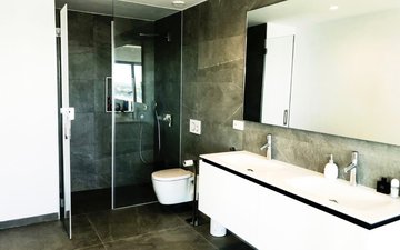 Property slide 16