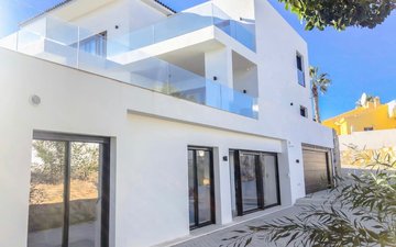 Property slide 48