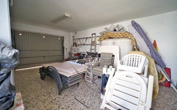 Property slide 40