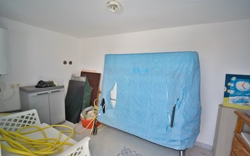Property slide 30