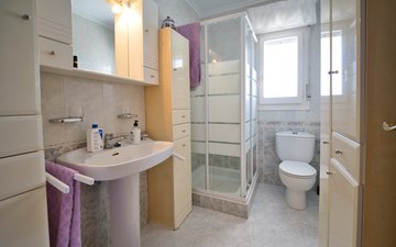 Property slide 24