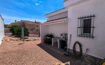 Property slide 32