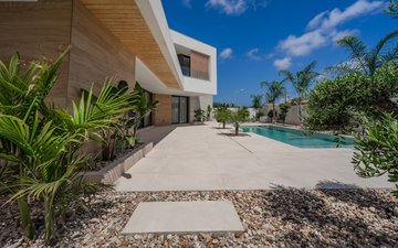 Property slide 20