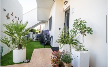 Property slide 16