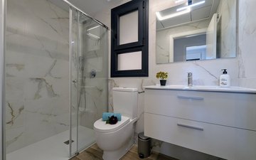 Property slide 25