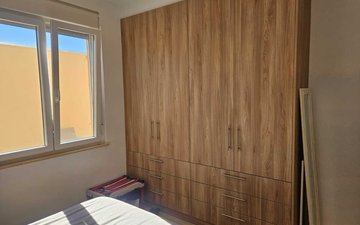 Property slide 25