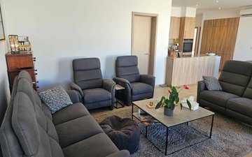 Property slide 19
