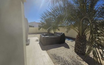 Property slide 42