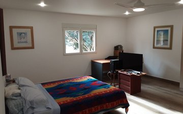 Property slide 6