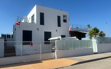 Property slide 25