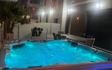 Property slide 44
