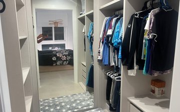 Property slide 17