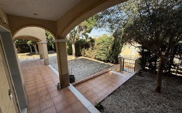 Property slide 44