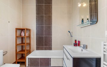Property slide 42