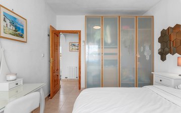 Property slide 46