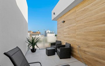 Property slide 22