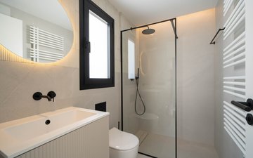 Property slide 33