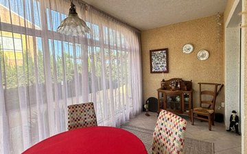 Property slide 20