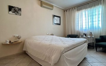Property slide 22