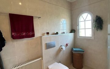 Property slide 29