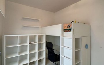 Property slide 23
