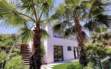Property slide 29