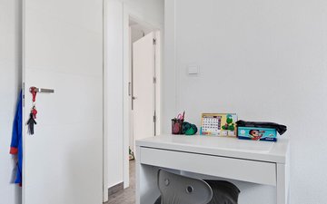 Property slide 4