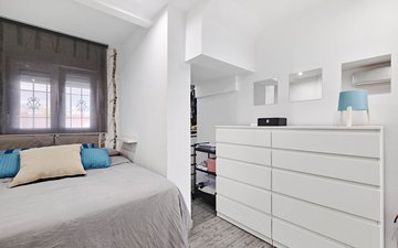 Property slide 40