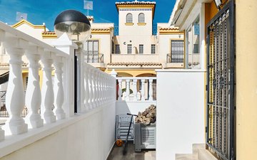 Property slide 43
