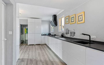 Property slide 19