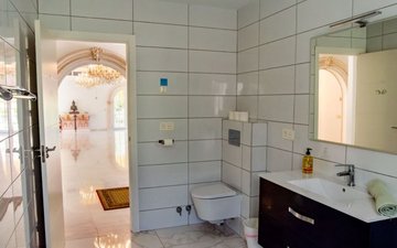 Property slide 44