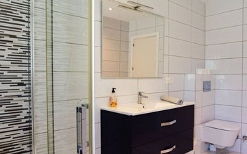 Property slide 50