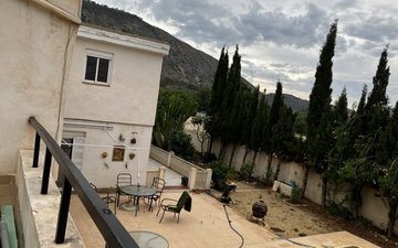Property slide 16
