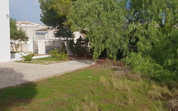 Property slide 10