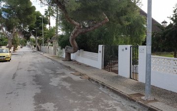 Property slide 14