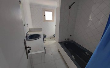 Property slide 25